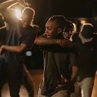 Espectáculo Musical Compagnie Chute Libre